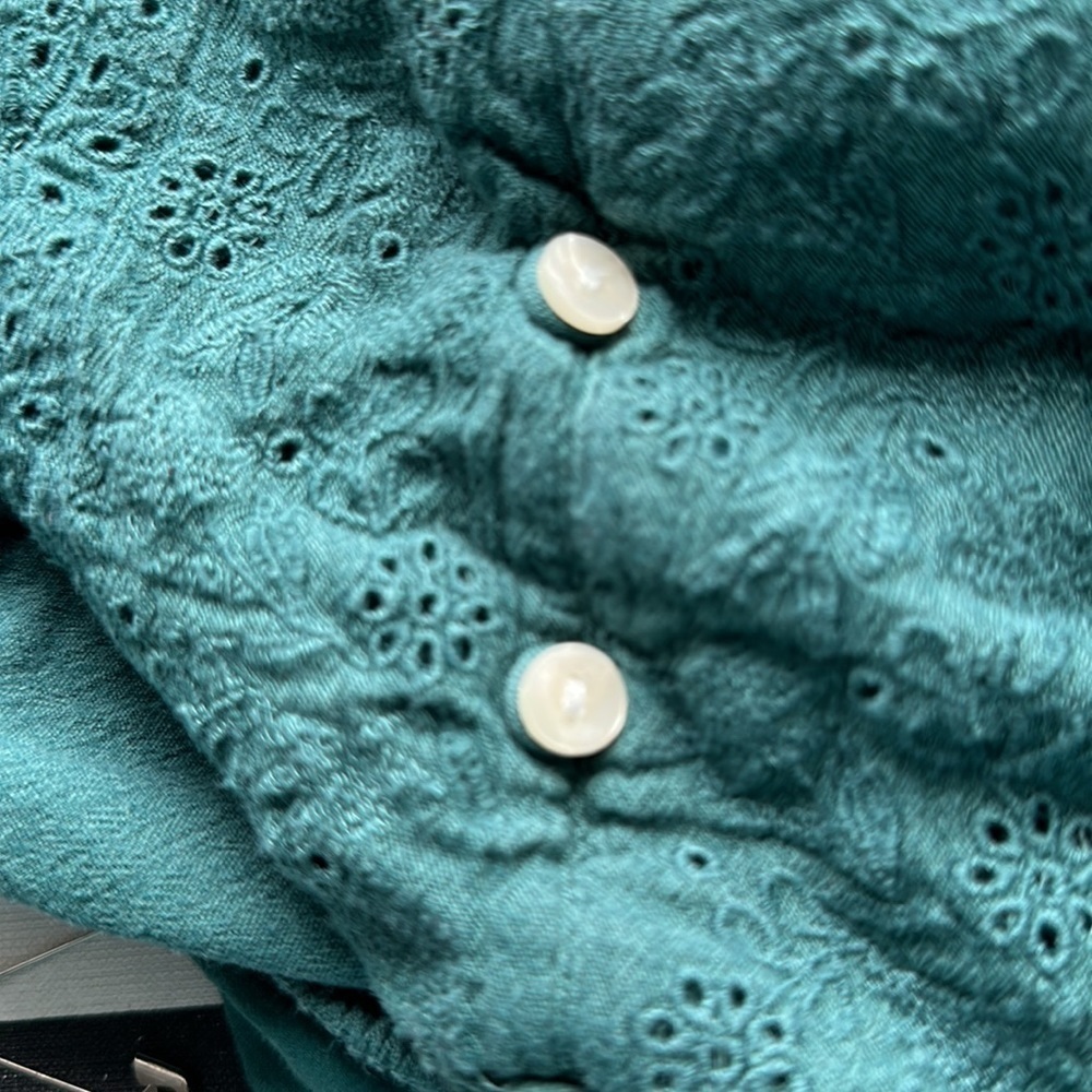 American Eagle top Emerald green crop top size small lace bohemian - Picture 9 of 9